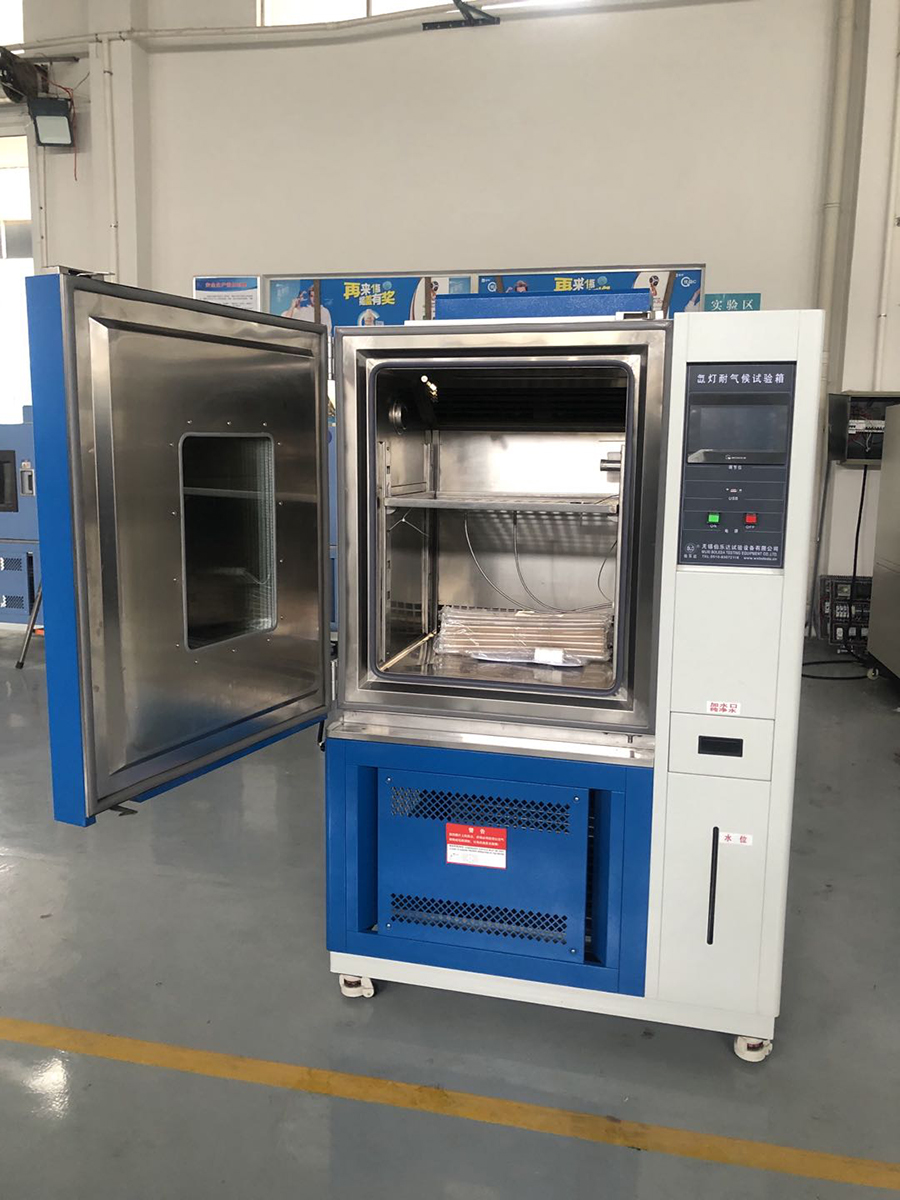 氙灯耐气候试验箱
